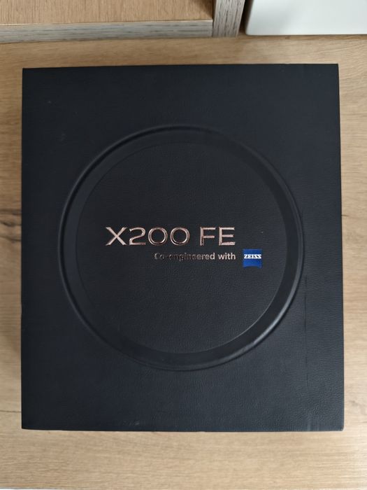 Продаётся Vivo X200 FE 512Gb