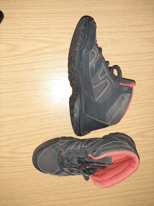 Ghete tip sport marimea 35