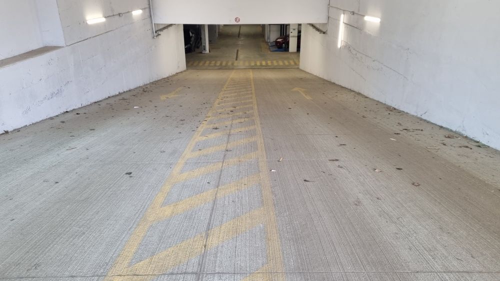 Давам под наем паркомясто