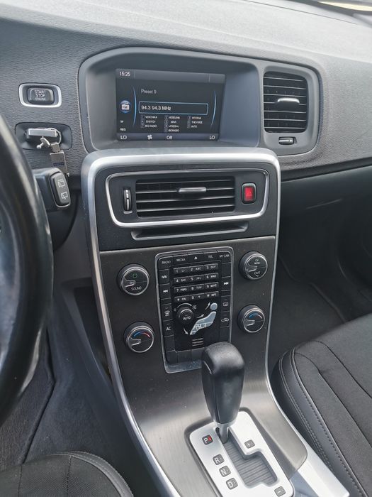 Волво V60 на части