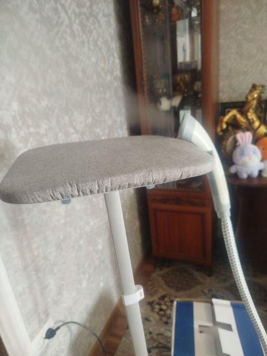 Продается паровой утюг Аршия новый в коробке