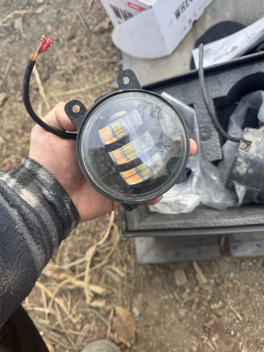 Противотуманки продам