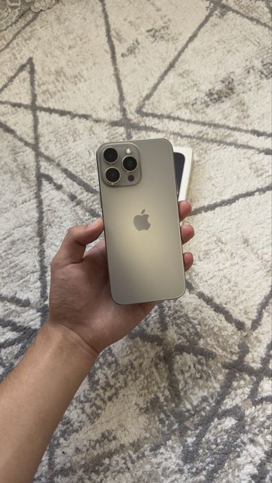 iPhone 16 Pro Max 256ГБ АКБ 90%