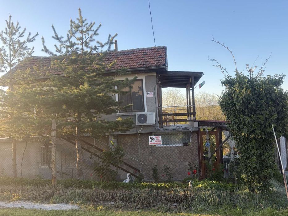 Къща/Вила в гр.Хисаря Воден камък