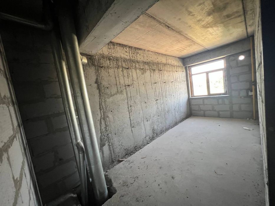 Срочно продается квартира в новостройке 2/7/9