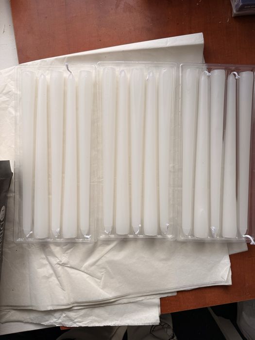 Lumanari conice albe