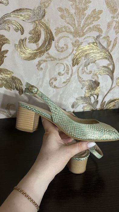 Продам туфли кожа