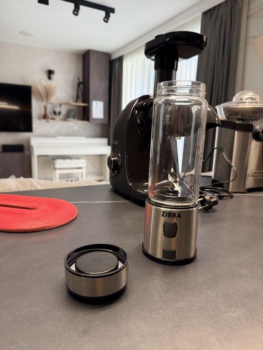 Mini blender cu pahar de sticla