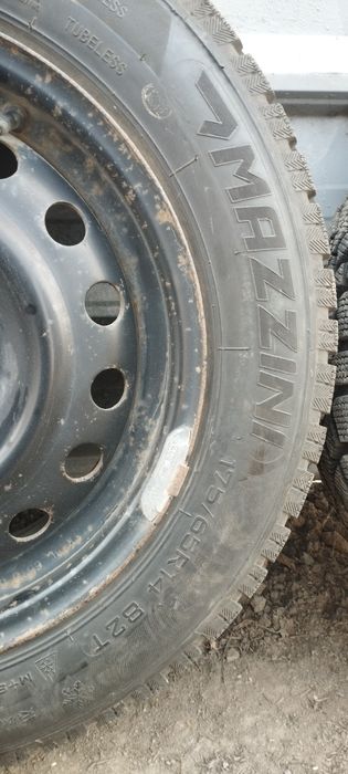 Продам диски с резиной 4:100