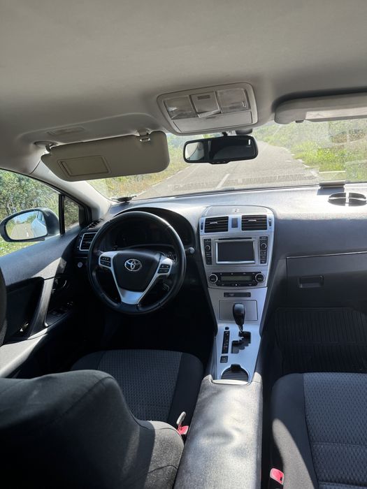 TOYOTA Avensis 2012 — imagine 4