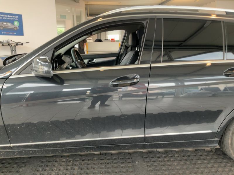 Mercedes-Benz C-Klasse C 220 CDI T BlueEfficiency Avantgarde 2014