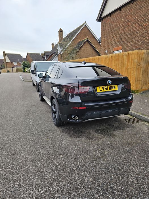 Vand BMW X6 volan dreapta