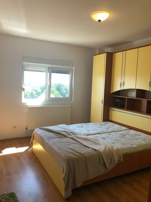 Inchiriere apartament 3 camere Praporgescu  ,centrala gaz