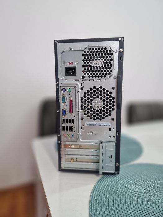 Unitate Centrală Lenovo