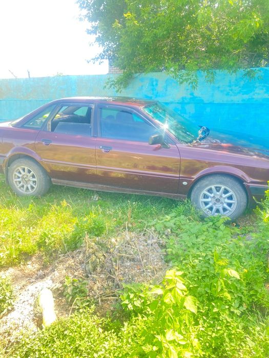 Продам Ауди б4 карб жигули