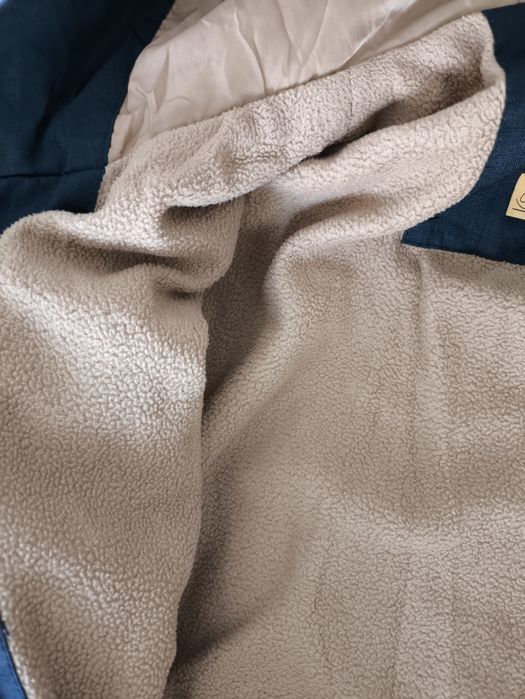 Продам демисезонную куртку