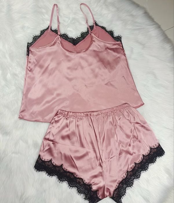 Сатенени пижами-S,M