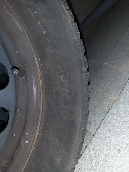 Vând roti de vw Caddy