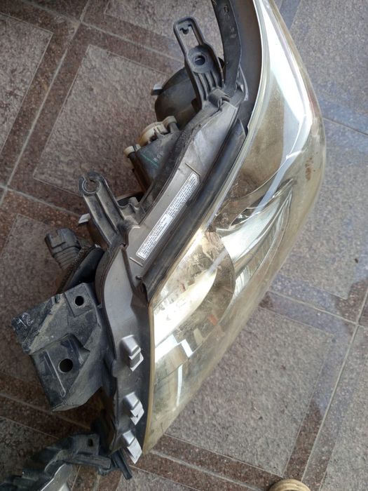 Запчастьти лексус 570