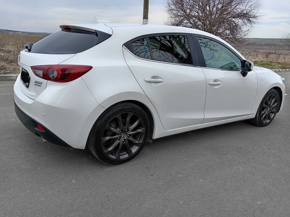 Autoturism  Mazda  3 SkyActiv  Diesel  2016