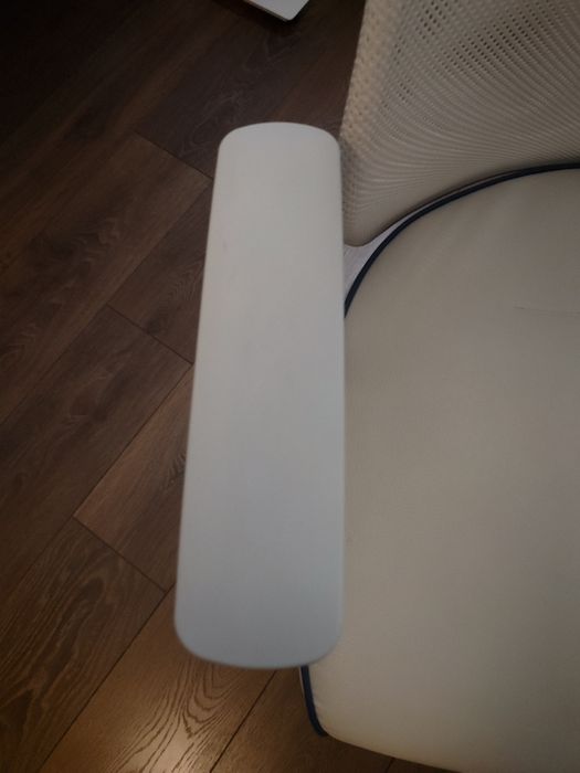 Продавам ергономичен геймърски/офис стол IKEA MATCHSPEL