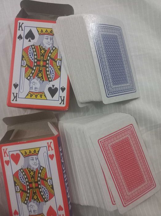 Магнитни шах, табла и не се сърди човече, части за рулетка, карти