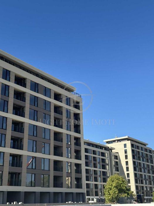 Продава се Двустаен апартамент в Пловдив, Тракия - 73 кв.м за 1274 €/кв.м - Снимка #1