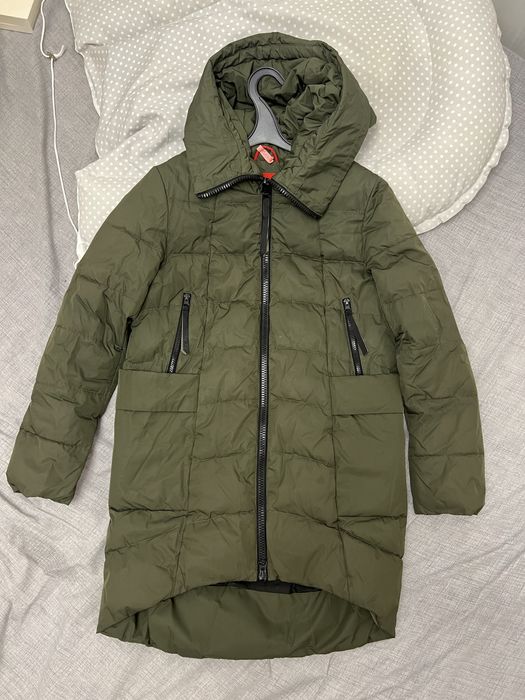 Женский зимний пуховик