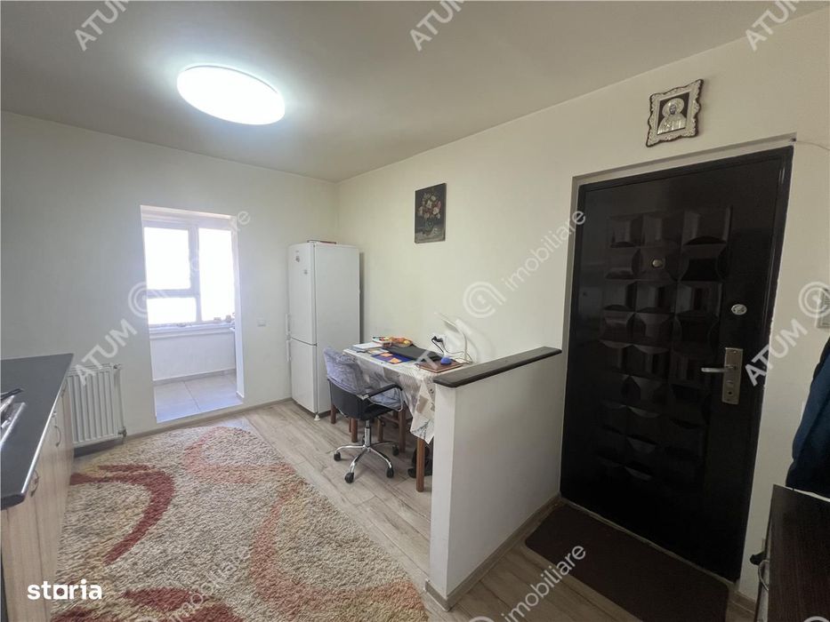 Apartament de 2 camere cu balcon si pivnita zona Valea Aurie
