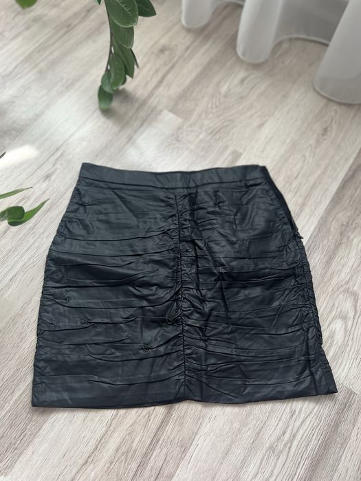 Fusta piele ecologica Stradivarius