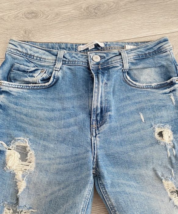 Blugi zara marime 36 talie inalta