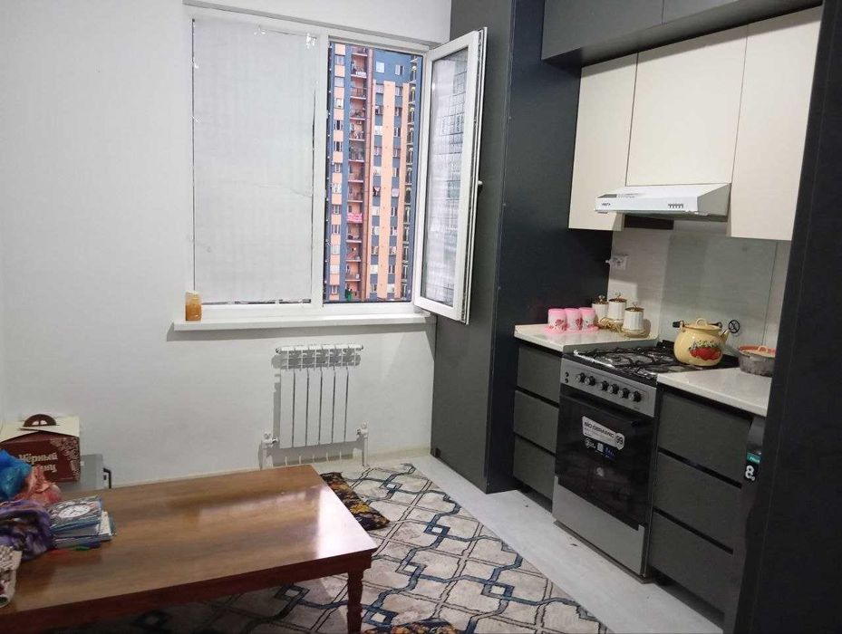 Student qizlarga kvartira