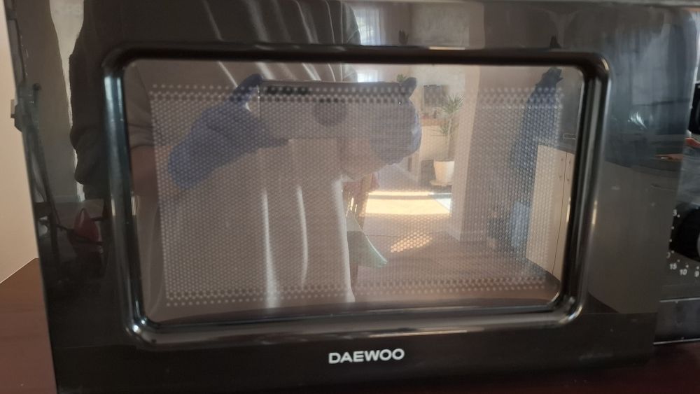 Cuptor microunde Daewoo