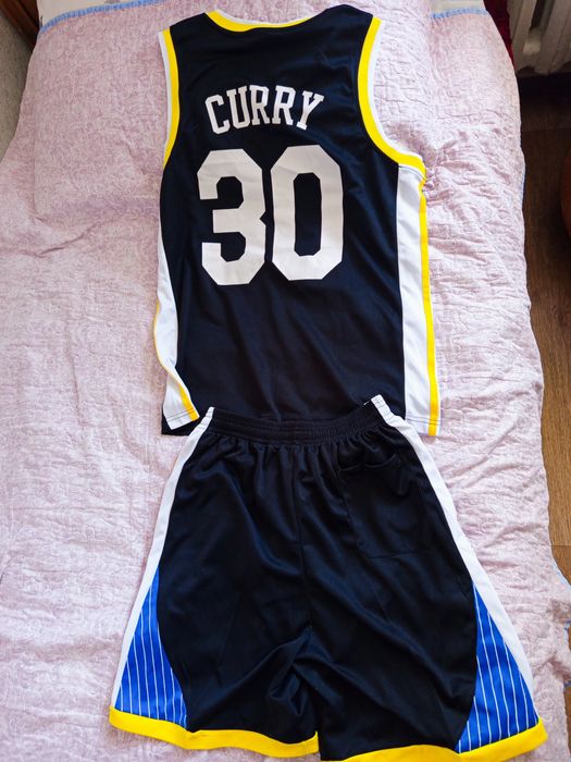 Продам баскетбольную форму