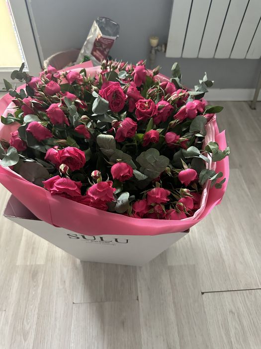 Букет большой роз