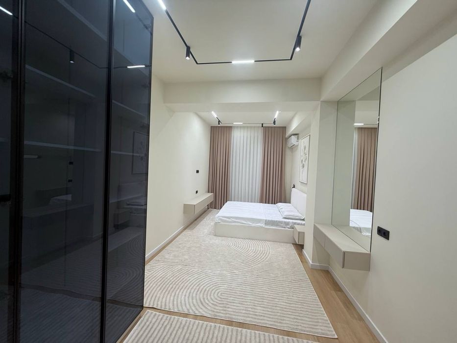 Jk Edison. It park. 3/6/8  71kv.m