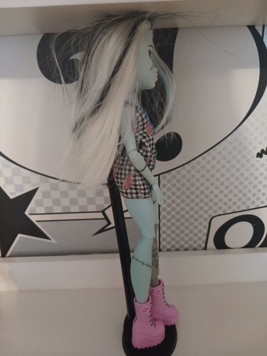 monster high кукла