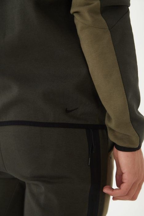 Nike Tech Fleece мъжки екип ЛИКВИДАЦИЯ
