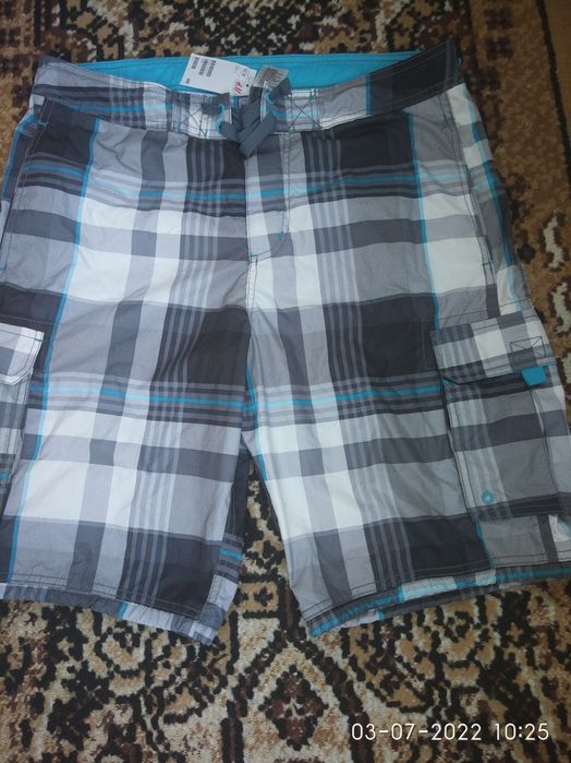 H&M чисто нови мъжки къси панталони