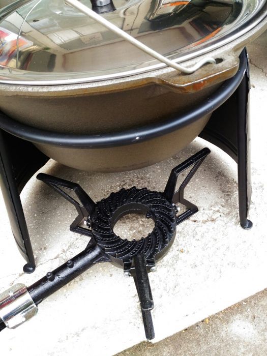 Ceaun fonta pura PROMO 10,8 L +trepied+ lingura = 169 lei  5L/7,2L/1