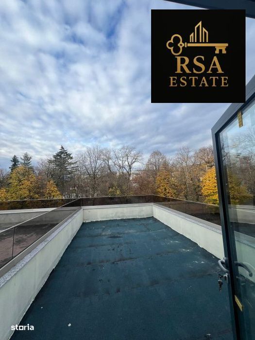 Apartament tip penthouse 2 camere, ultracentral,terasa 25mp-Ramnicu Va