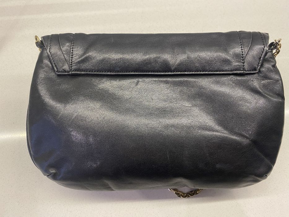 Продам дамскую сумочку