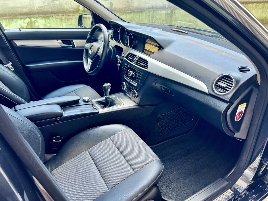 MERCEDES-BENZ C-Class 2011 — imagine 5