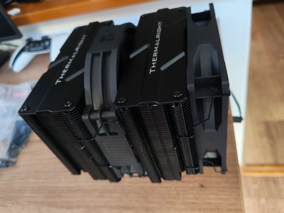 Cooler CPU Thermalright Peerless Assassin 140, negru