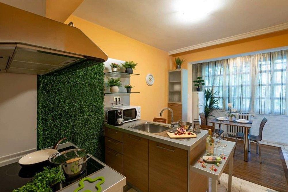 Дава се под наем Двустаен апартамент в София, Медицинска академия - 78 кв.м за 746.64 € - Снимка #2