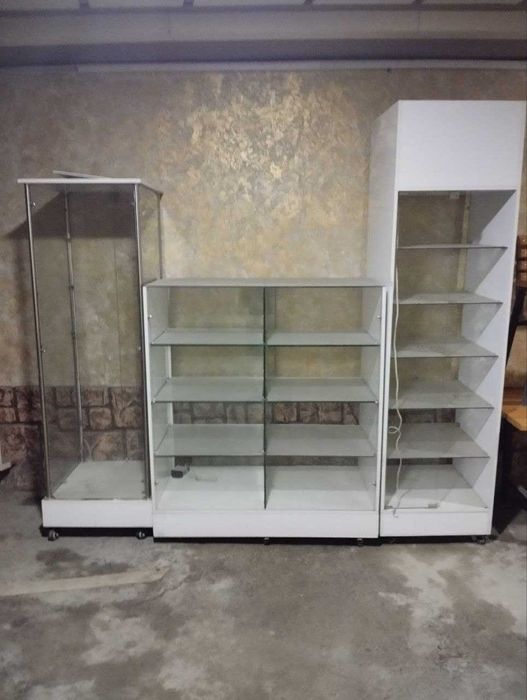 Витрина сотилади