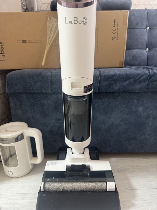 Продается моющии пылесос Lebot