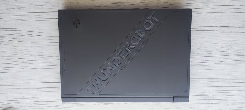 Игровой ноутбук ThundeRobot