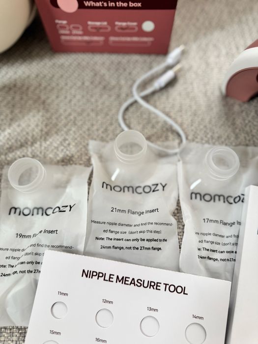 Помпа momcozy M9 с нов комплект!!