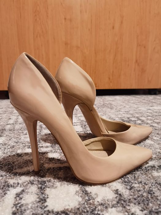 Pantofi cu toc stiletto MOTIVI nr. 40